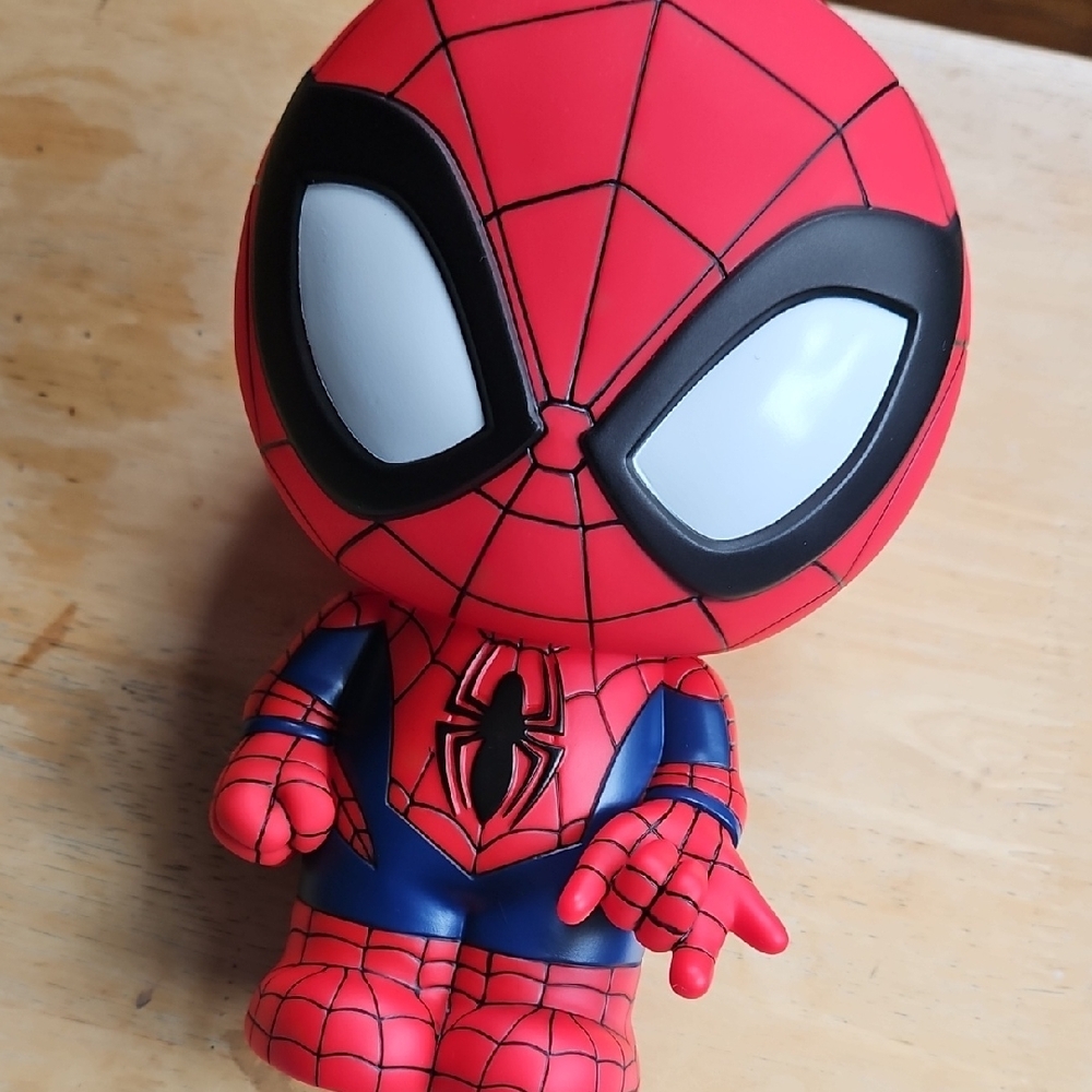 Spider-Man Figural Bank - Picture 3 of 12